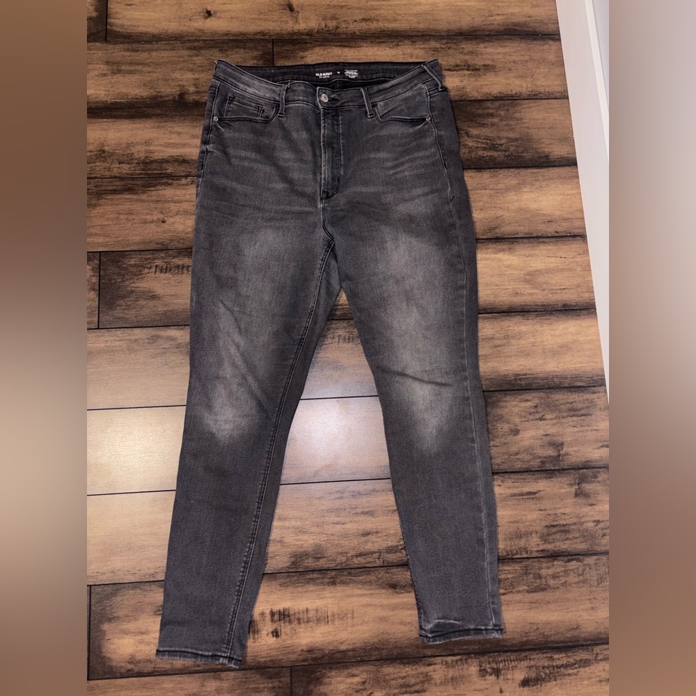 Old Navy Charcoal Gray Jeans